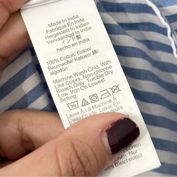 J. Crew XS Blue and White Long Sleeve Relaxed Button Down Shirt Style AY488 - Picture 9 of 11